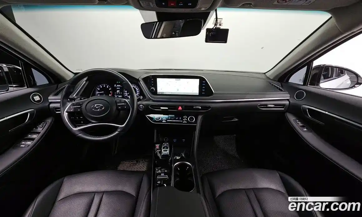 Hyundai Sonata 2022 2.0 Автомат в Москве № 1171934, фото 7