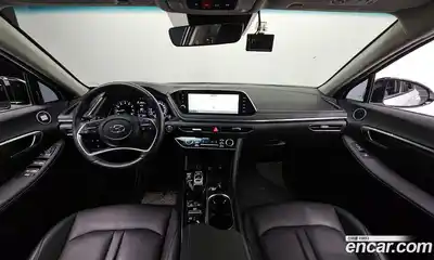 Hyundai Sonata 2022 2.0 Автомат в Москве № 1171934, миниатюра 7