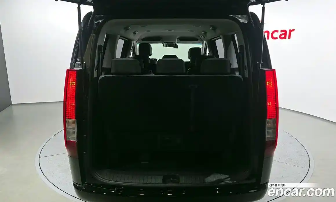 Hyundai Staria 2025 1.6 Автомат в Москве № 1171940, фото 20