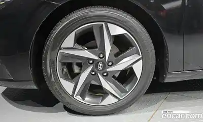 Hyundai Avante 2022 1.6 гидро в Москве № 1171944, миниатюра 5