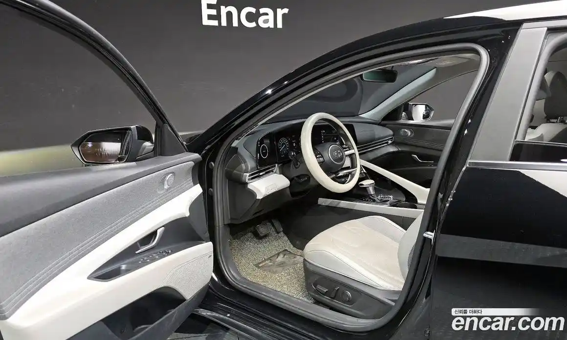 Hyundai Avante 2022 1.6 гидро в Москве № 1171944, фото 10
