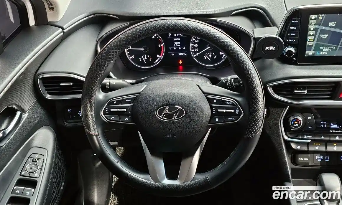 Hyundai Santa Fe 2019 2.0 гидро в Москве № 1171952, фото 15