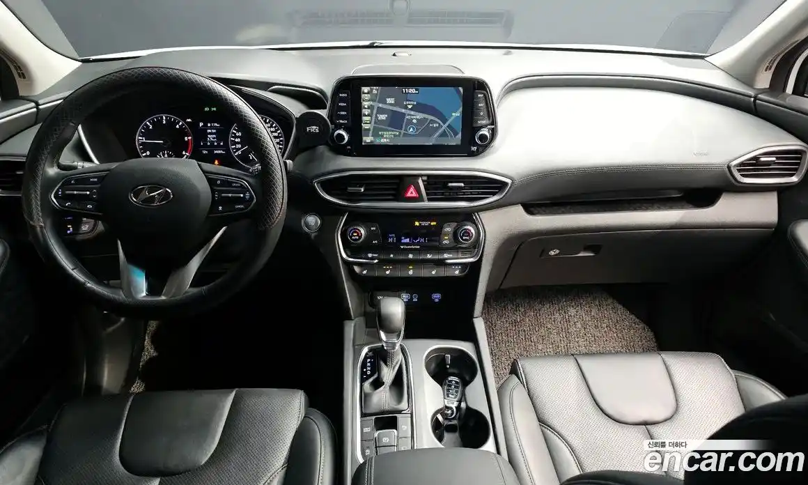 Hyundai Santa Fe 2019 2.0 гидро в Москве № 1171952, фото 7