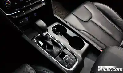 Hyundai Santa Fe 2019 2.0 гидро в Москве № 1171952, миниатюра 9