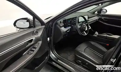 Hyundai Sonata 2023 2.0 Автомат в Москве № 1171956, миниатюра 11