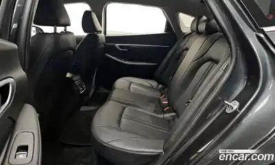 Hyundai Sonata 2023 2.0 Автомат в Москве № 1171956, миниатюра 12