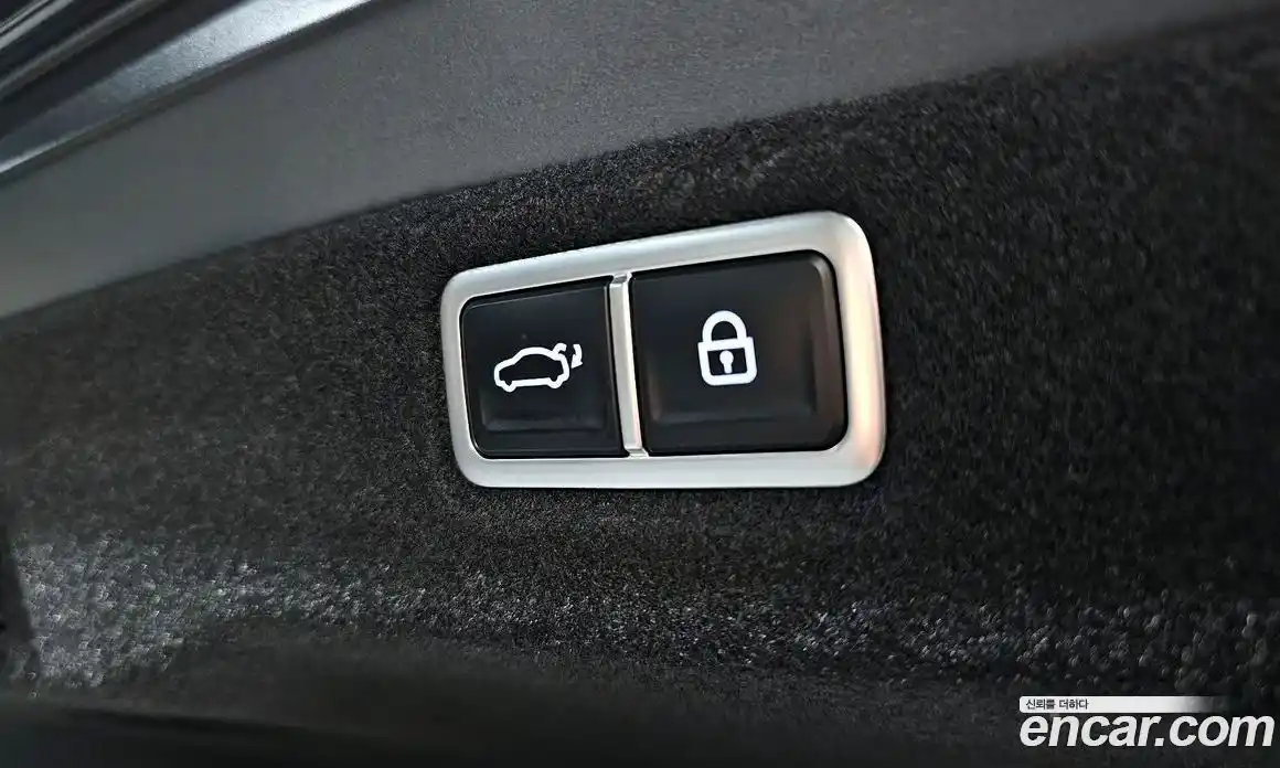 Hyundai Sonata 2023 2.0 Автомат в Москве № 1171956, фото 19