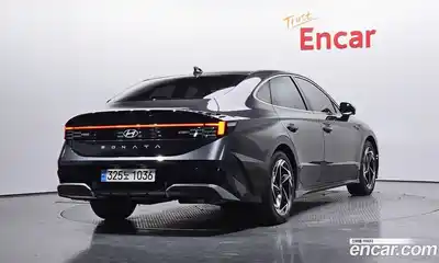 Hyundai Sonata 2023 2.0 Автомат в Москве № 1171956, миниатюра 2