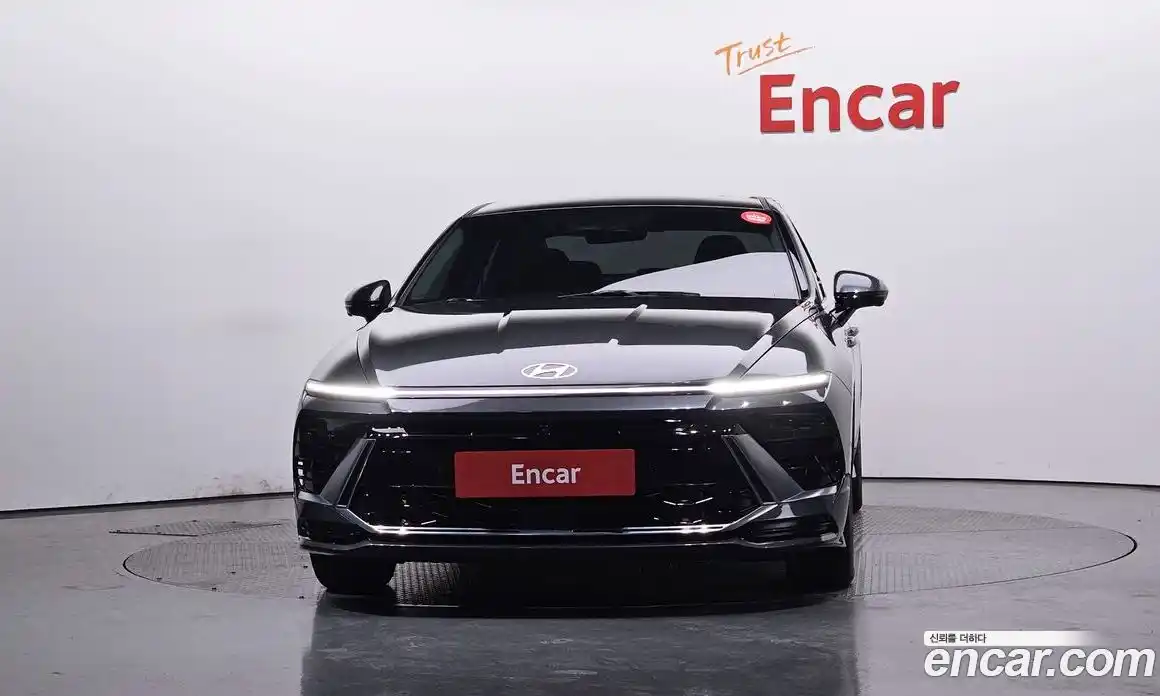 Hyundai Sonata 2023 2.0 Автомат в Москве № 1171956, фото 3