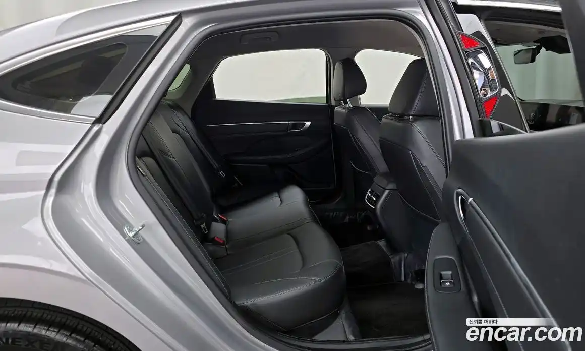 Hyundai Sonata 2024 2.0 Автомат в Москве № 1172033, фото 12