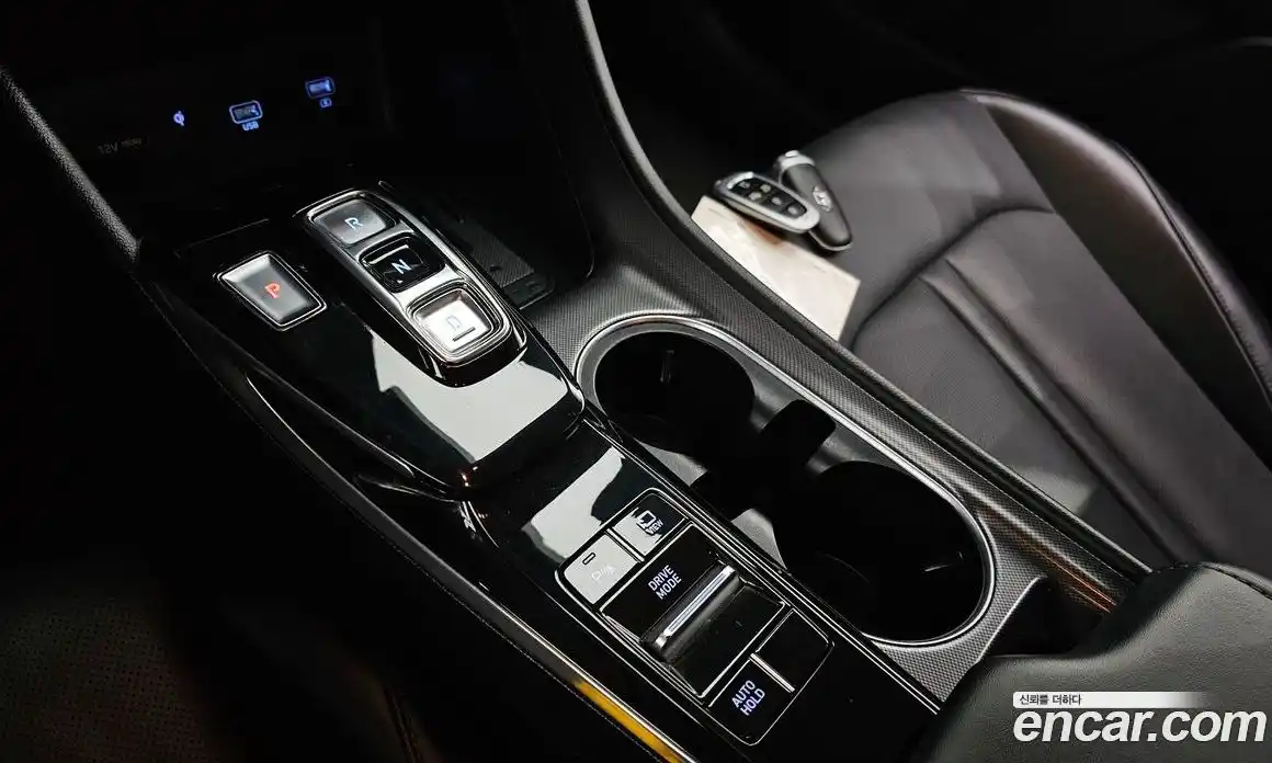 Hyundai Sonata 2020 1.6 Автомат в Москве № 1172056, фото 9