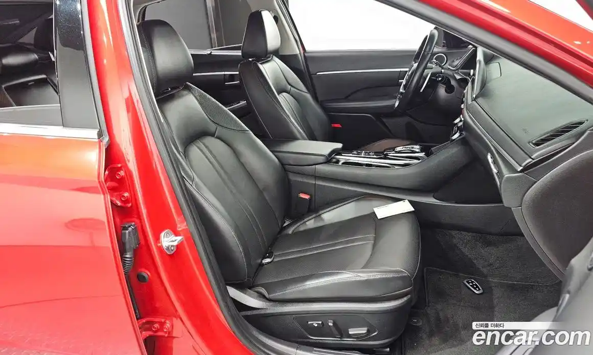 Hyundai Sonata 2020 1.6 Автомат в Москве № 1172056, фото 10