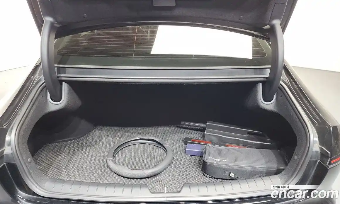 Hyundai Grandeur 2023 1.6 Автомат в Москве № 1172105, фото 19