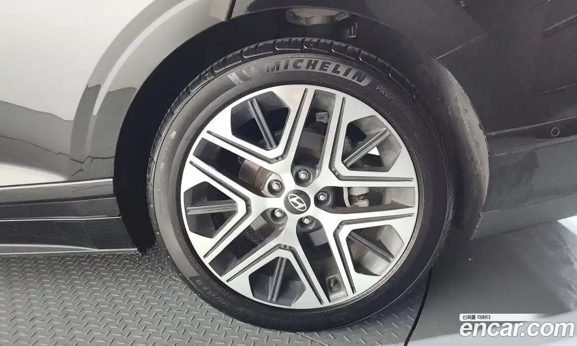 Hyundai Grandeur 2023 1.6 Автомат в Москве № 1172105, фото 4