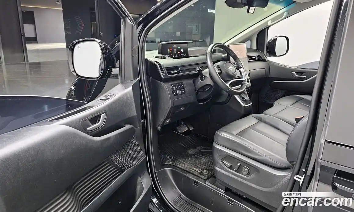 Hyundai Staria 2024 2.2 Автомат в Москве № 1172134, фото 11