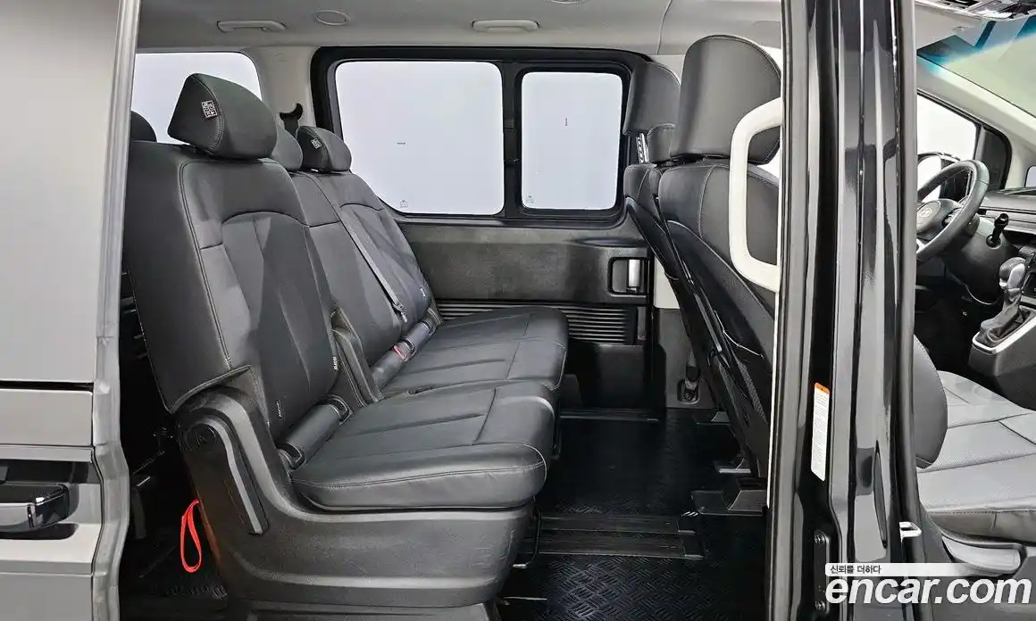 Hyundai Staria 2024 2.2 Автомат в Москве № 1172134, фото 12