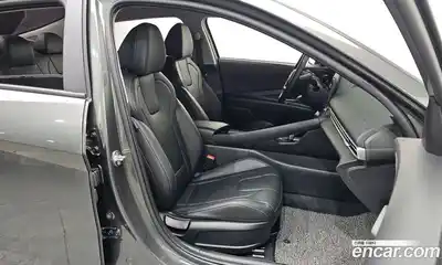 Hyundai Avante 2022 1.6 Автомат в Москве № 1172152, миниатюра 12