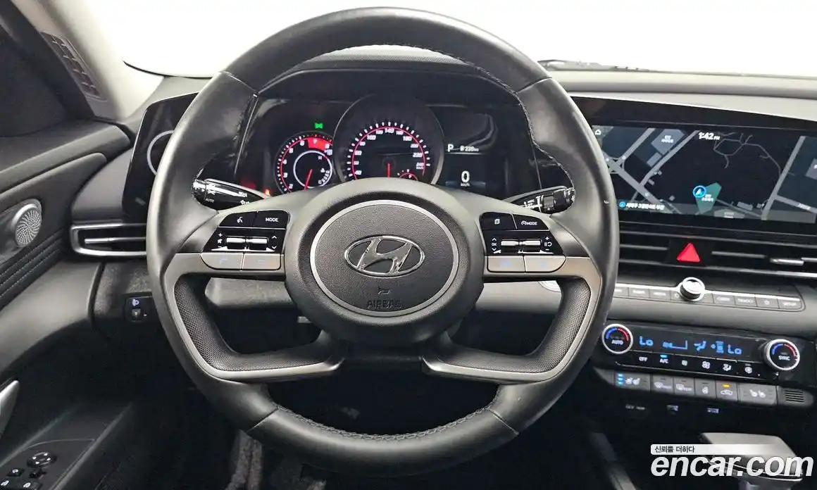 Hyundai Avante 2022 1.6 Автомат в Москве № 1172152, фото 15