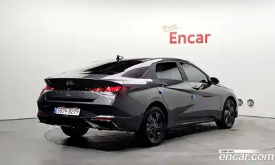 Hyundai Avante 2022 1.6 Автомат в Москве № 1172152, миниатюра 2