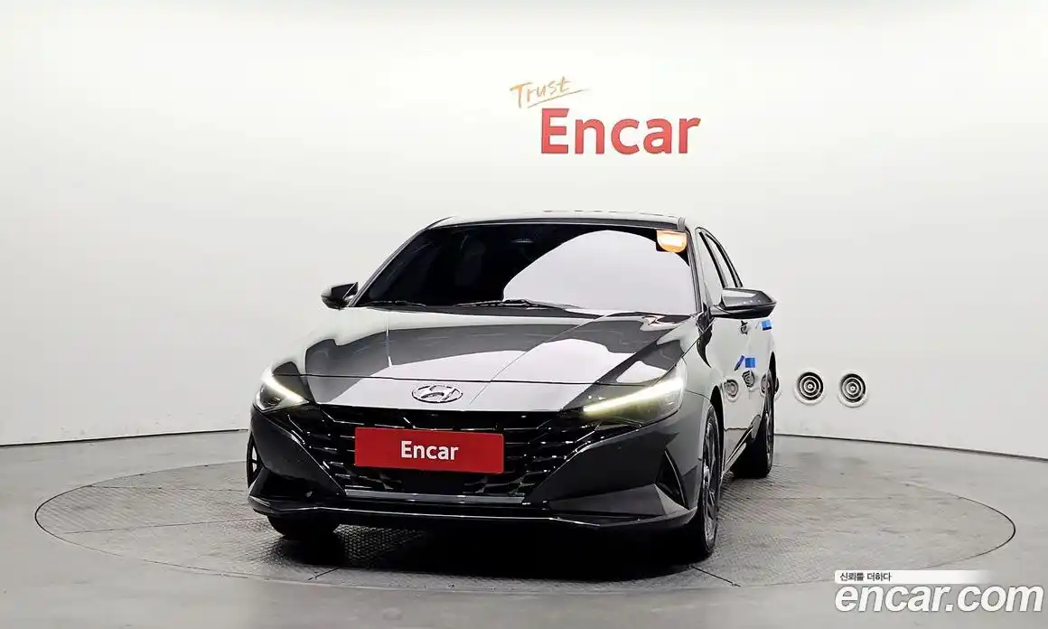 Hyundai Avante 2022 1.6 Автомат в Москве № 1172152, фото 3