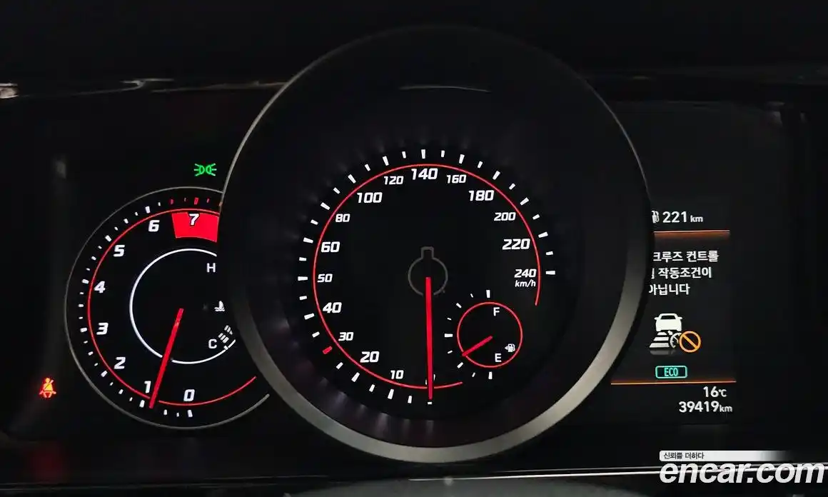 Hyundai Avante 2022 1.6 Автомат в Москве № 1172152, фото 8