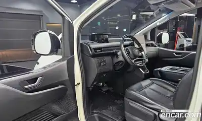 Hyundai Staria 2021 3.5 Автомат в Москве № 1172169, миниатюра 11