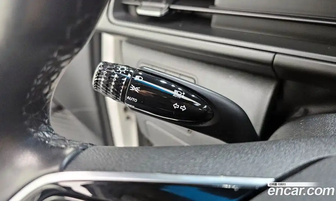 Hyundai Staria 2021 3.5 Автомат в Москве № 1172169, фото 18