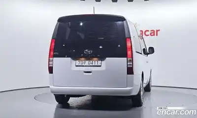 Hyundai Staria 2021 3.5 Автомат в Москве № 1172169, миниатюра 4