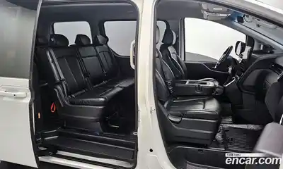 Hyundai Staria 2021 3.5 Автомат в Москве № 1172169, миниатюра 10