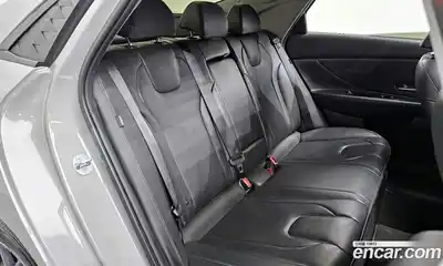 Hyundai Avante 2024 1.6 Автомат в Москве № 1172171, миниатюра 12