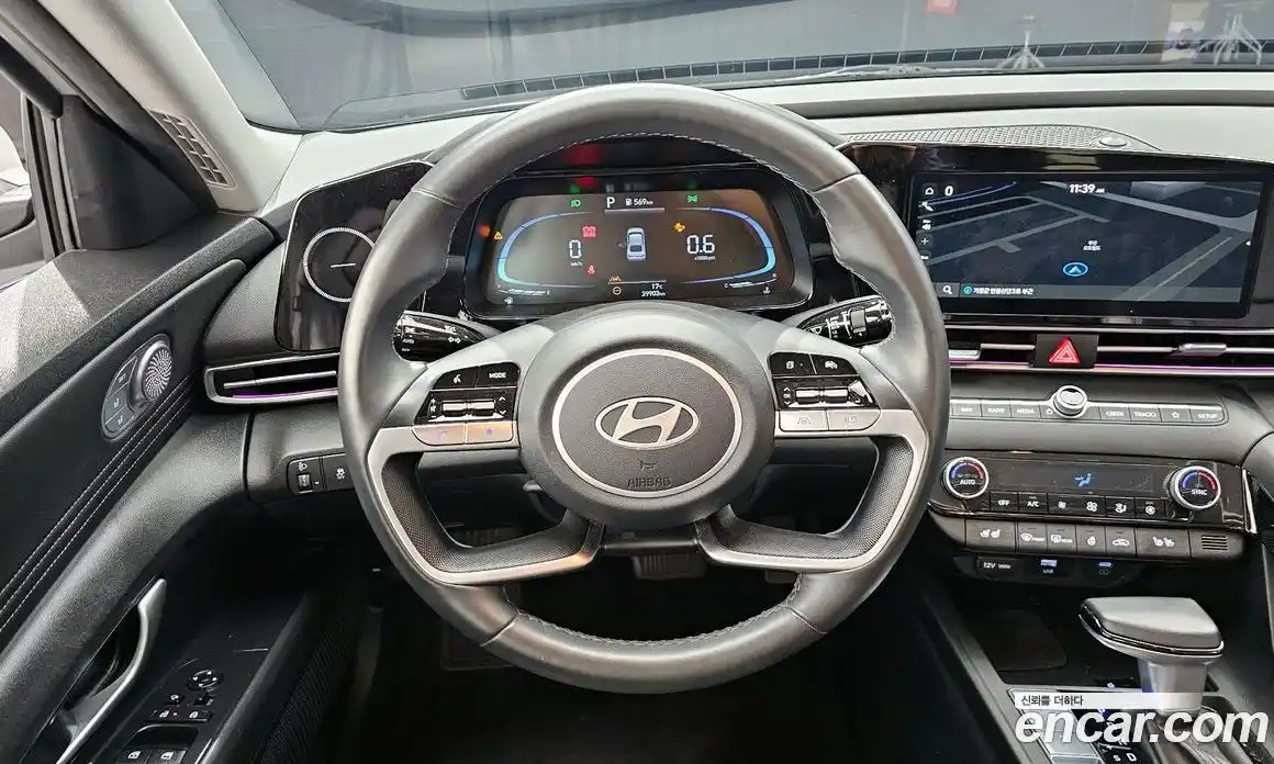 Hyundai Avante 2024 1.6 Автомат в Москве № 1172171, фото 13