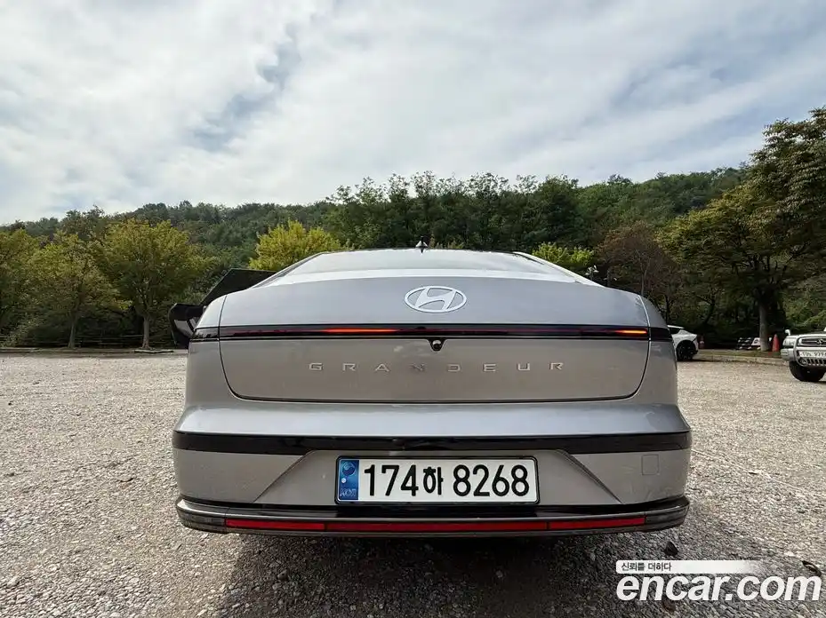 Hyundai Grandeur 2023 1.6 Автомат в Москве № 1172179, фото 4