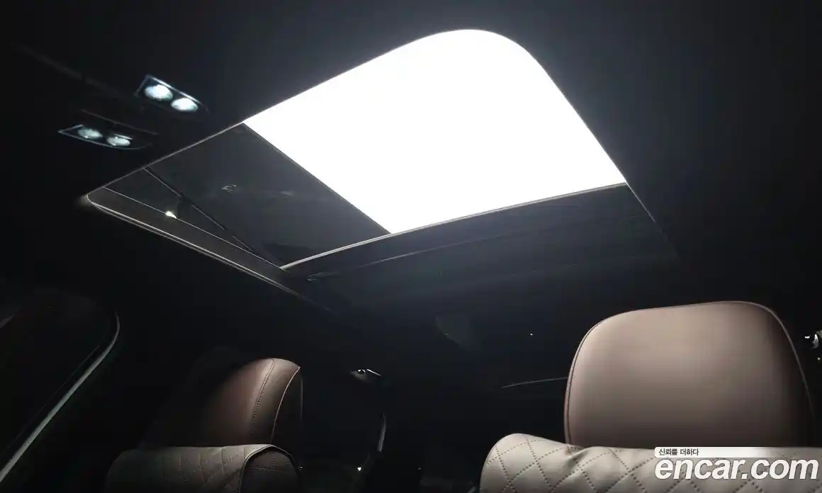 Hyundai Santa Fe 2020 2.0 Автомат в Москве № 1172188, фото 15