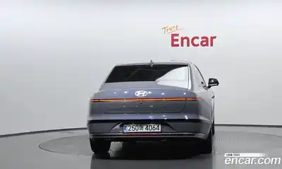 Hyundai Grandeur 2023 2.5 Автомат в Москве № 1172196, миниатюра 4