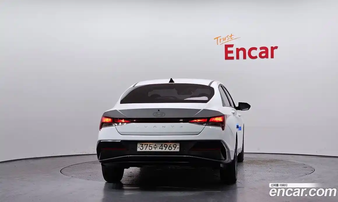 Hyundai Avante 2024 1.6 Автомат в Москве № 1172219, фото 4