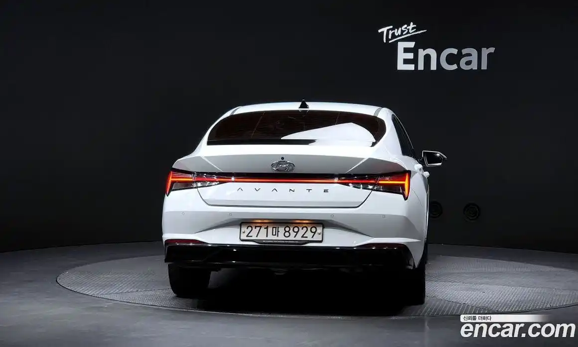 Hyundai Avante 2020 1.6 Автомат в Москве № 1172230, фото 4