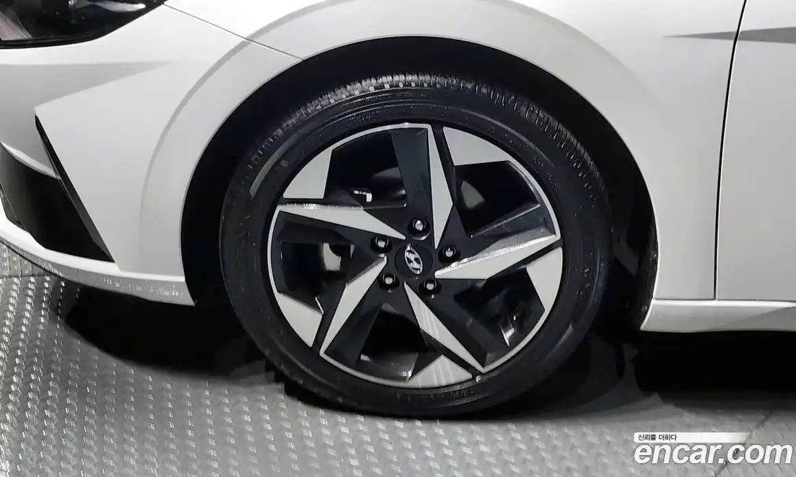 Hyundai Avante 2020 1.6 Автомат в Москве № 1172230, фото 5