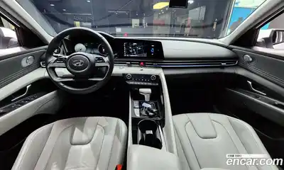 Hyundai Avante 2020 1.6 Автомат в Москве № 1172230, миниатюра 7