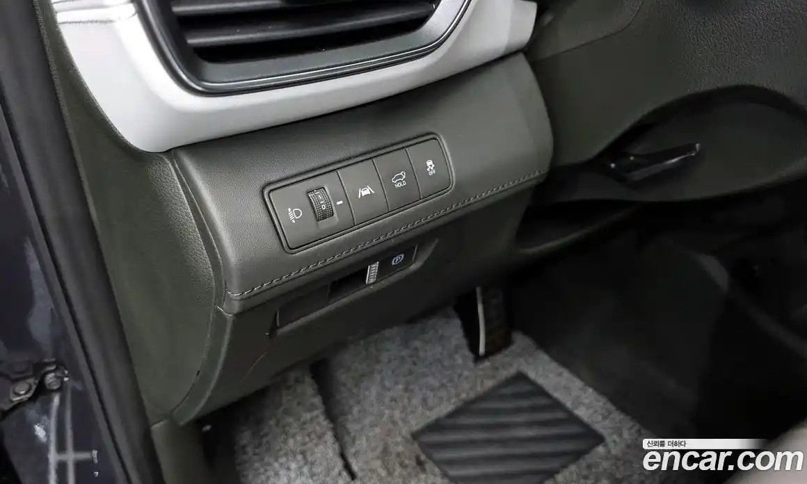 Hyundai Santa Fe 2021 1.6 Автомат в Москве № 1172232, фото 16