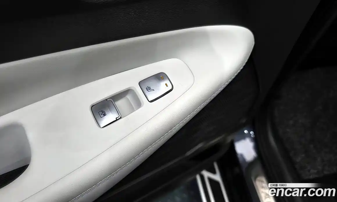 Hyundai Santa Fe 2021 1.6 Автомат в Москве № 1172232, фото 17