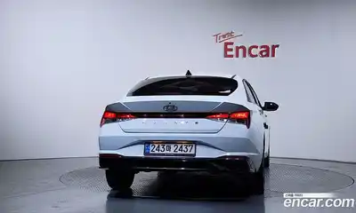 Hyundai Avante 2021 1.6 Автомат в Москве № 1172233, миниатюра 4