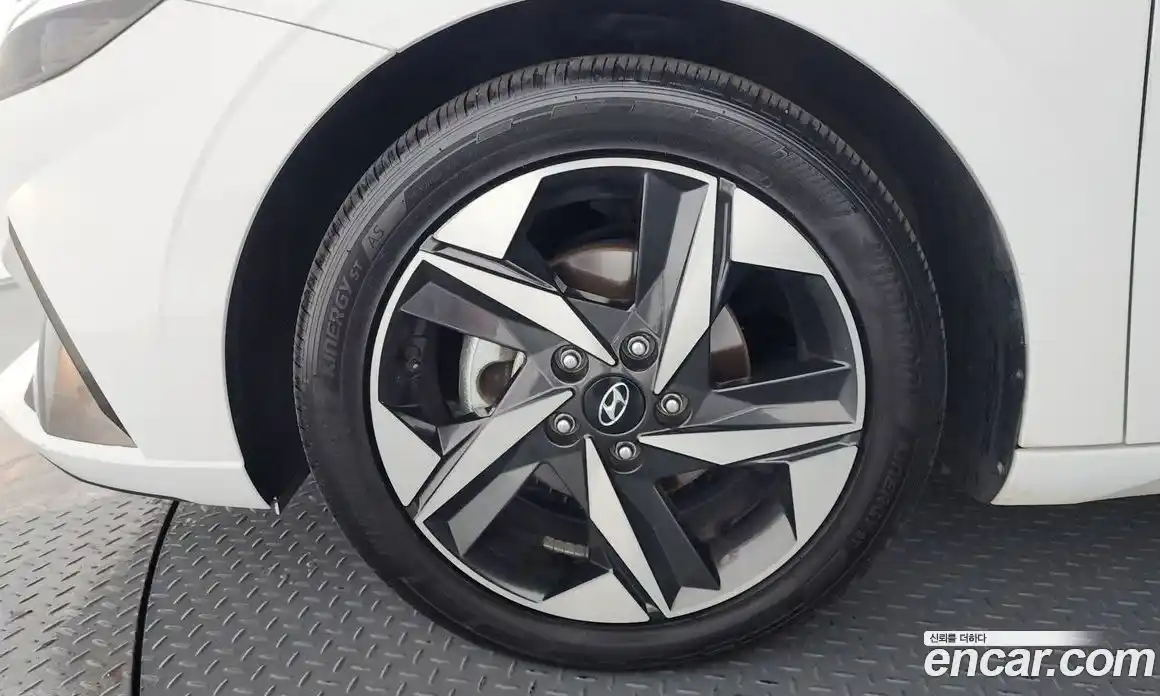 Hyundai Avante 2021 1.6 Автомат в Москве № 1172233, фото 5