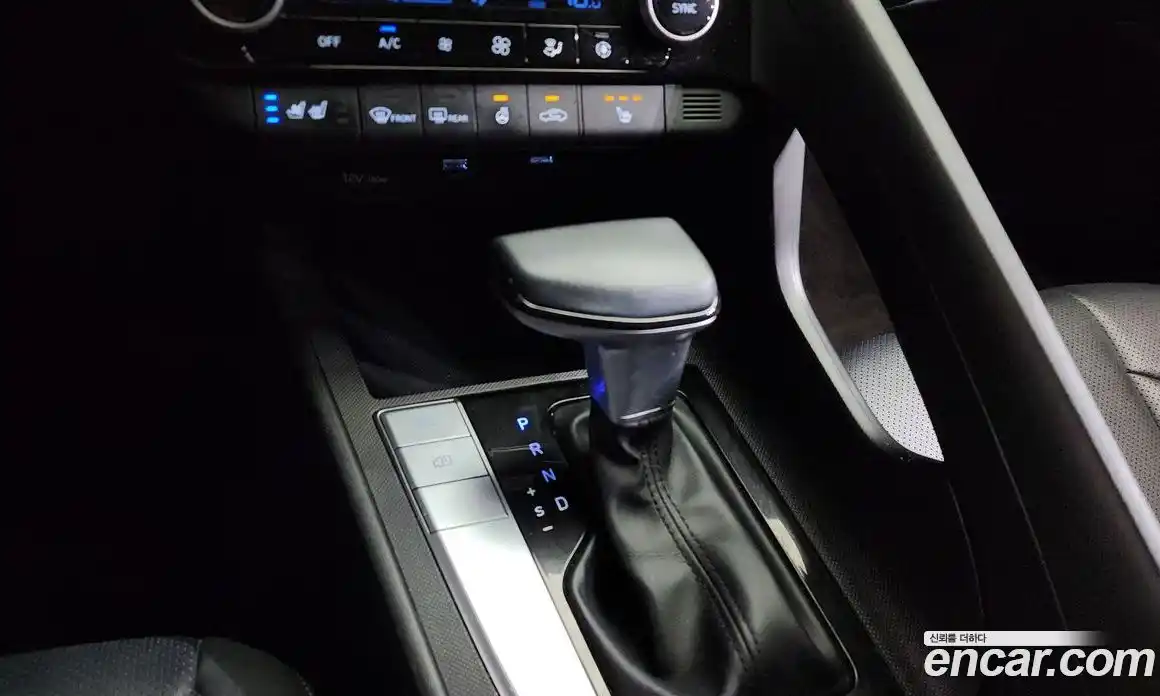 Hyundai Avante 2021 1.6 Автомат в Москве № 1172233, фото 9