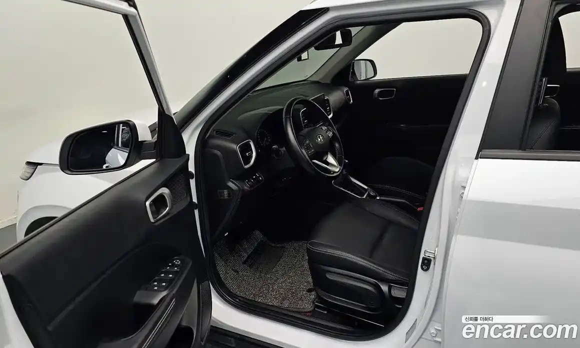 Hyundai Venue 2021 1.6 Автомат в Москве № 1172239, фото 11