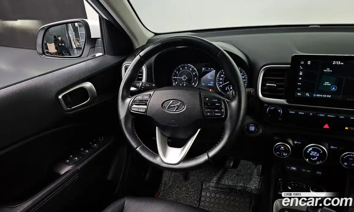 Hyundai Venue 2021 1.6 Автомат в Москве № 1172239, фото 13