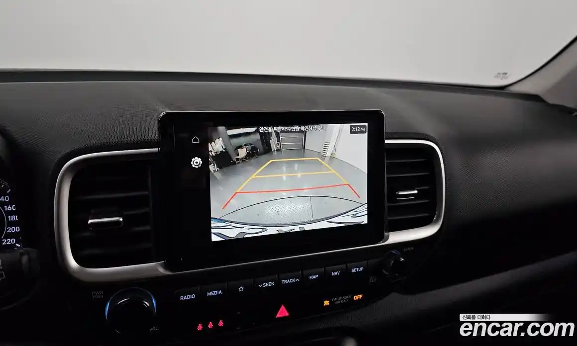 Hyundai Venue 2021 1.6 Автомат в Москве № 1172239, фото 14