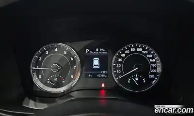 Hyundai Venue 2021 1.6 Автомат в Москве № 1172239, миниатюра 8