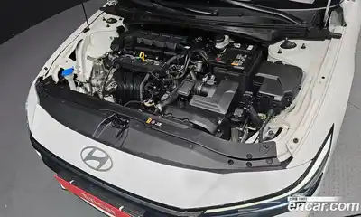 Hyundai Avante 2023 1.6 Автомат в Москве № 1172250, миниатюра 6