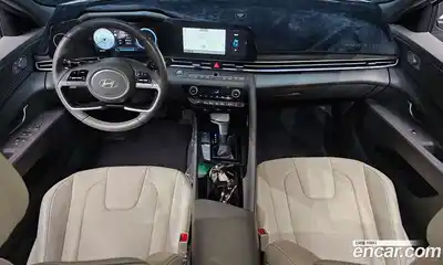 Hyundai Avante 2023 1.6 Автомат в Москве № 1172250, миниатюра 7