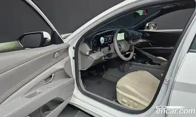 Hyundai Avante 2023 1.6 Автомат в Москве № 1172250, миниатюра 10